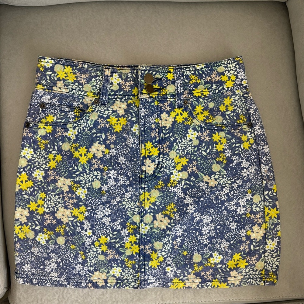 Floral Mini Skirt from Laura Ashley & Urban Outfitters Size Medium- Runs Small